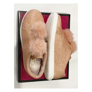 Circus by Sam Edelman pom-Pom dazzling shoes.